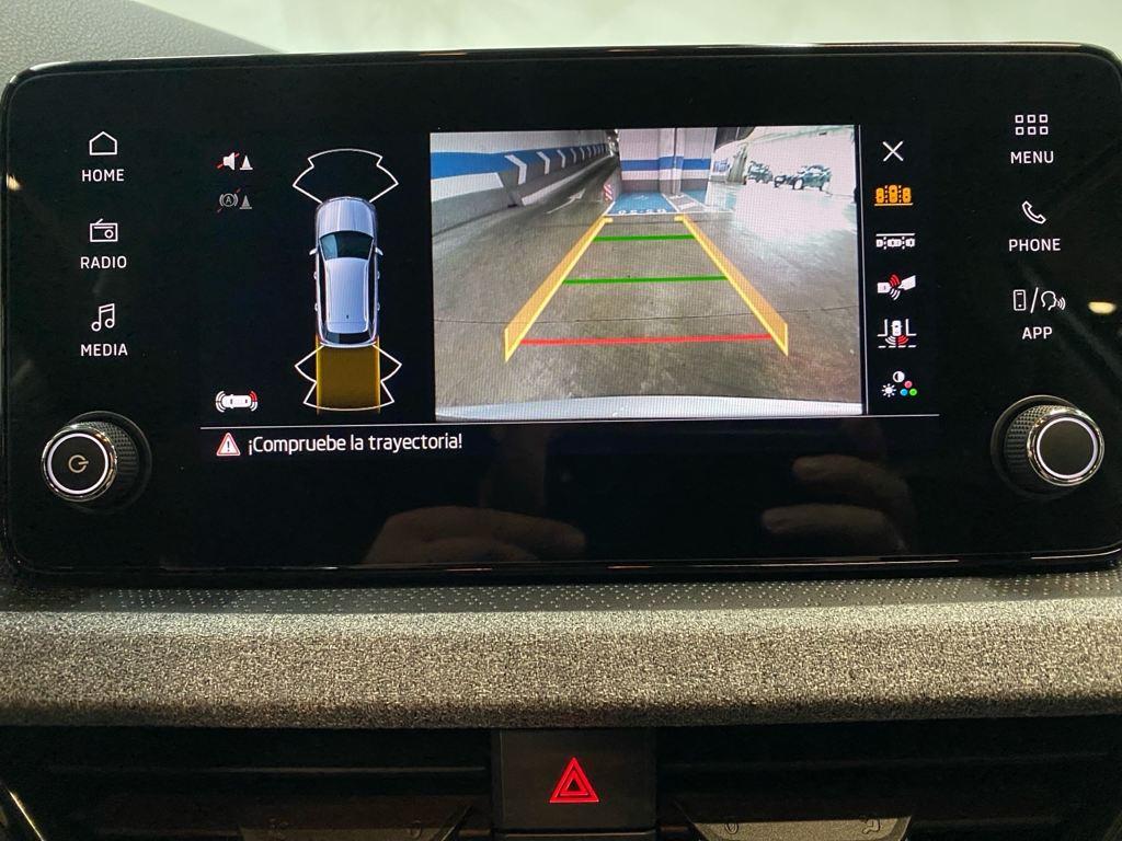 Skoda Kamiq 1.0 TSI Selection 85 kW (115 CV) - 12