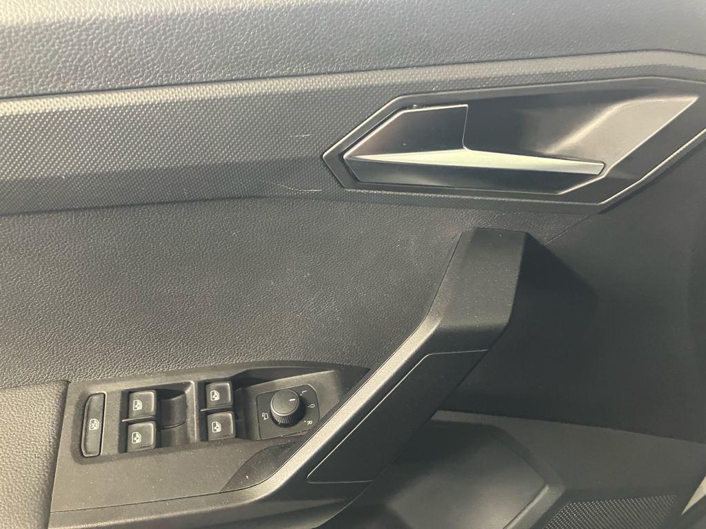 SEAT Arona 1.0 TSI Style XL 81 kW (110 CV) - 17