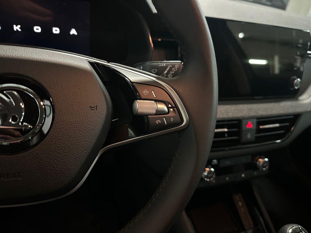 Skoda Scala 1.0 TSI Selection 85 kW (115 CV) - 11