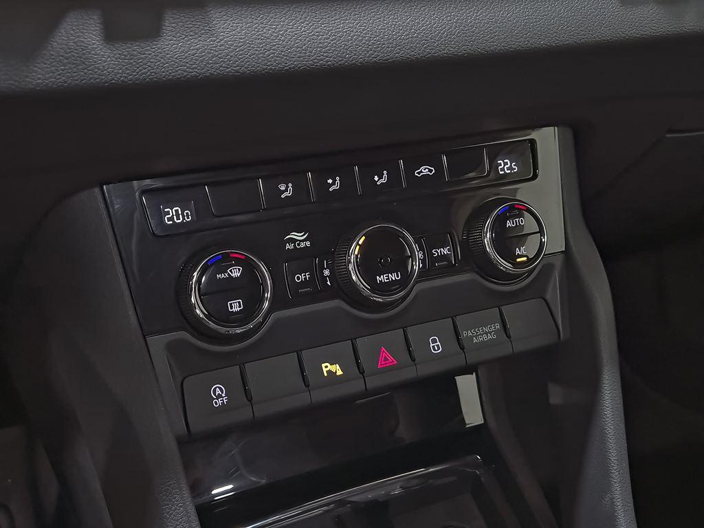 Skoda Karoq 1.5 TSI ACT Sportline DSG 110 kW (150 CV) - 16