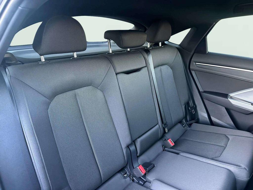 Audi Q3 Sportback Black line 35 TDI 110 kW (150 CV) S tronic - 17