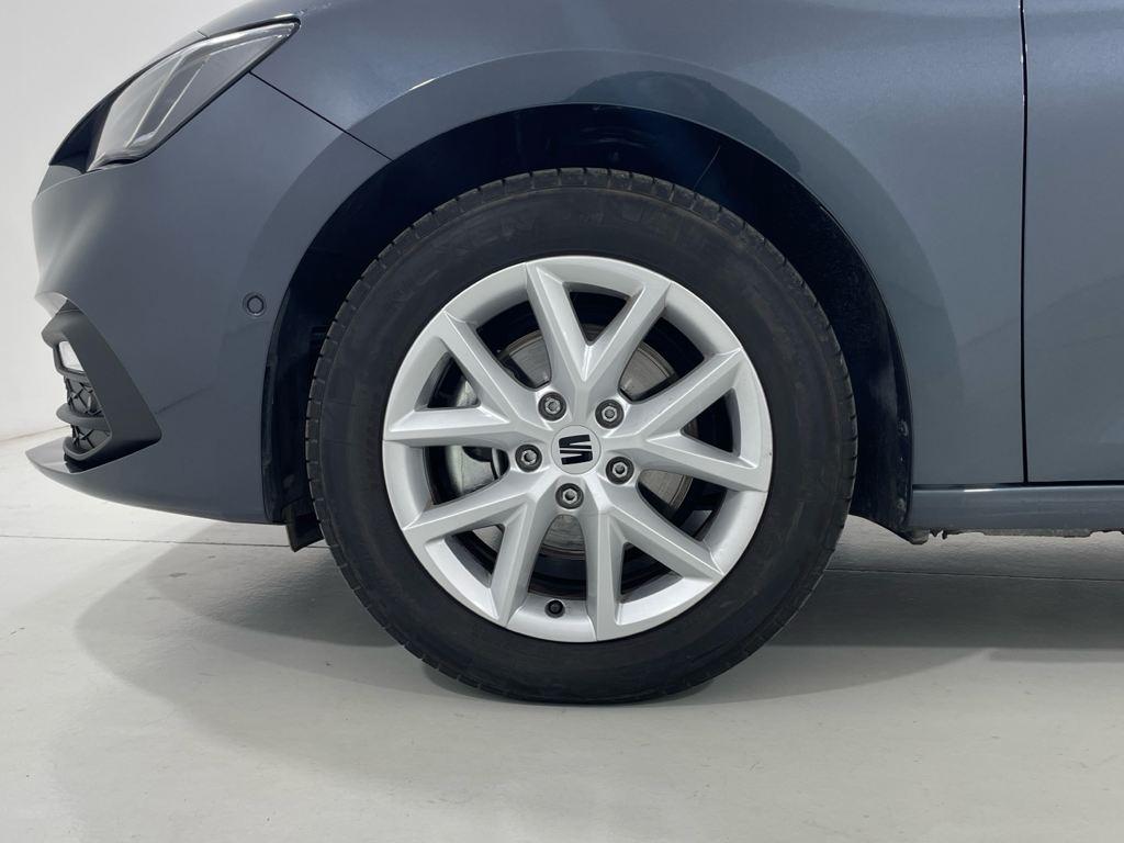 SEAT León 1.5 eTSI Style XS DSG 85 kW (116 CV) - 7