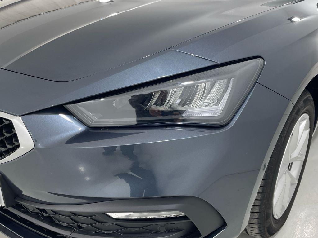 SEAT León 1.5 eTSI Style XS DSG 85 kW (116 CV) - 11