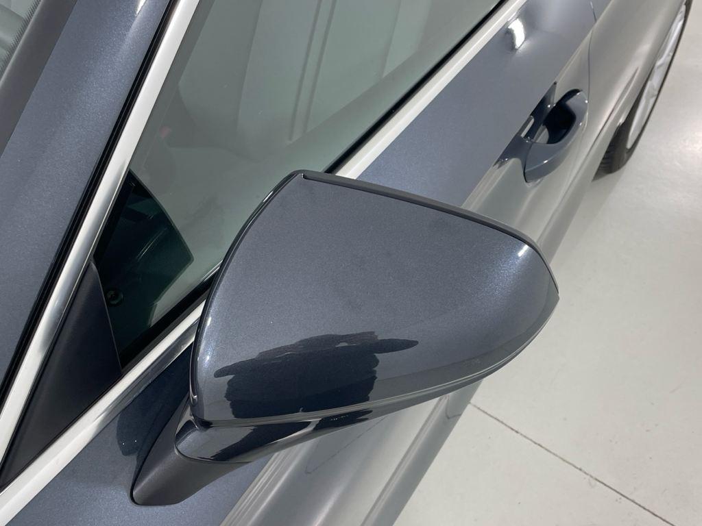 SEAT León 1.5 eTSI Style XS DSG 85 kW (116 CV) - 12