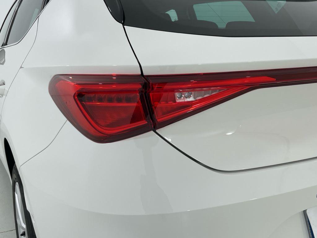 SEAT León 2.0 TDI S&S Style XS 85 kW (115 CV) - 17