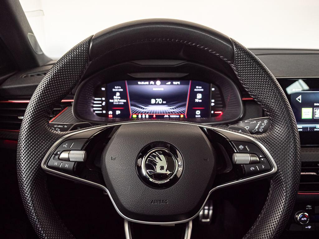 Skoda Kamiq 1.5 TSI Monte Carlo DSG 110 kW (150 CV) - 10