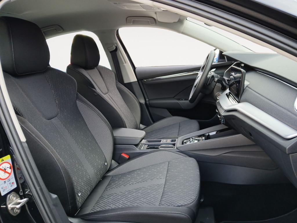 Skoda Octavia 1.0 TSI MHEV Selection DSG 81 kW (110 CV) - 4