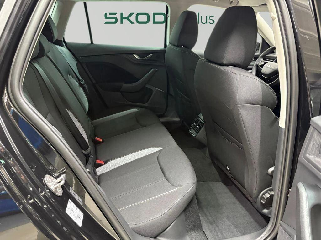 Skoda Kamiq 1.0 TSI Selection DSG 85 kW (115 CV) - 5