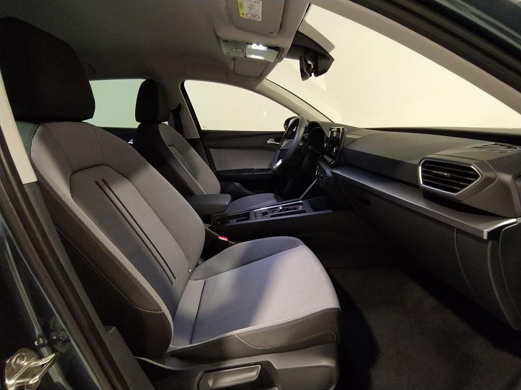 SEAT León 1.5 eTSI Style 25 Aniversario DSG 85 kW (116 CV) - 4