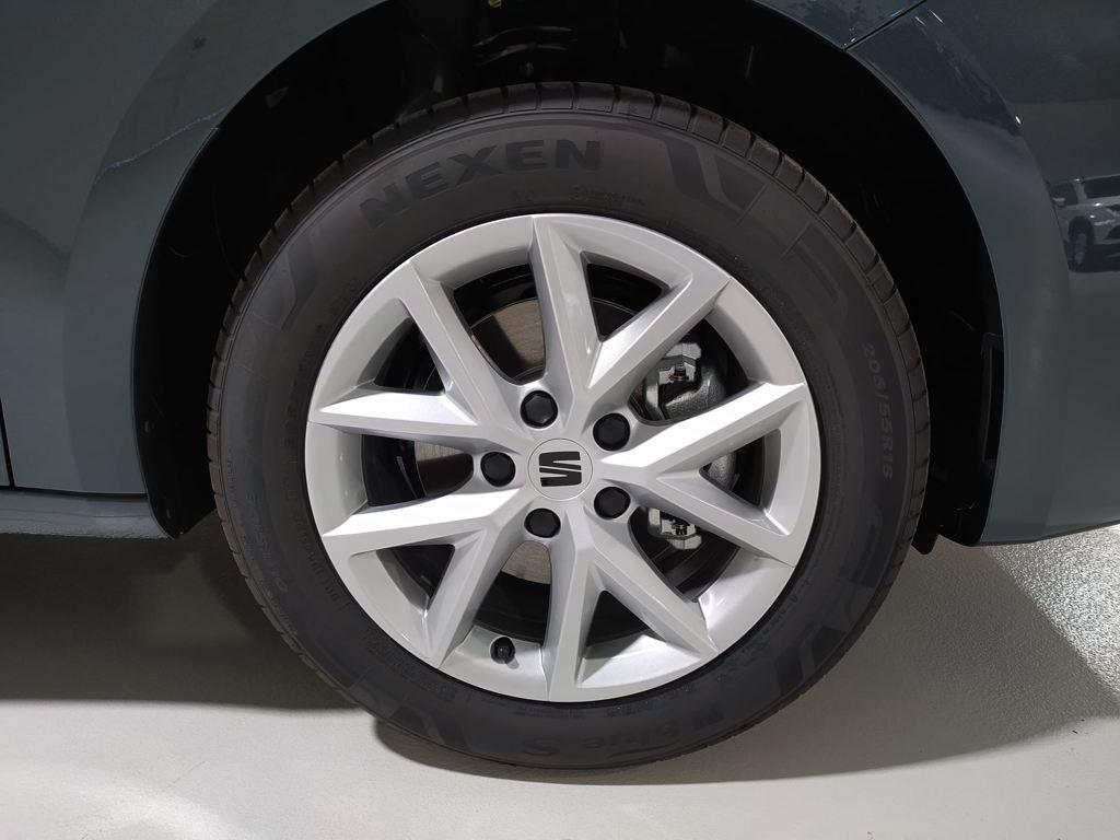 SEAT León 1.5 eTSI Style 25 Aniversario DSG 85 kW (116 CV) - 7