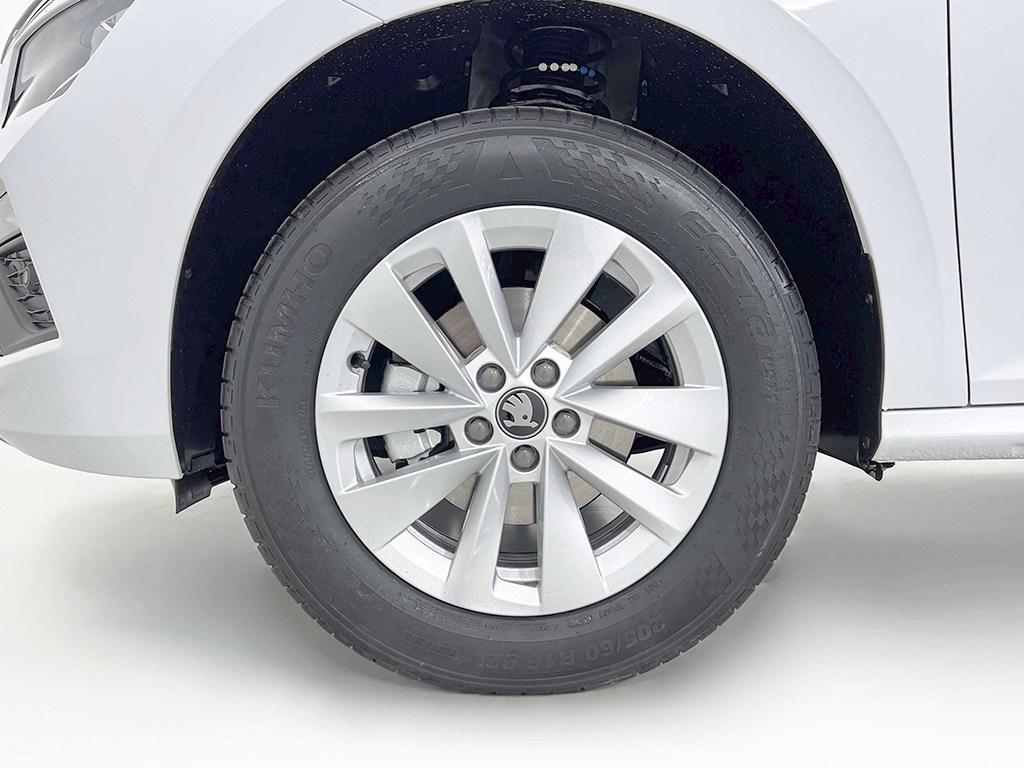 Skoda Kamiq 1.0 TSI Selection 85 kW (115 CV) - 7