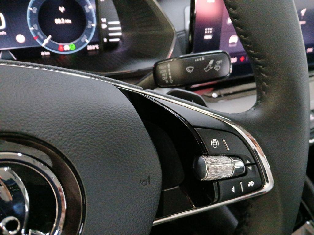 Skoda Octavia 1.5 TSI GNC Ambition Plus DSG 96 kW (131 CV) - 17