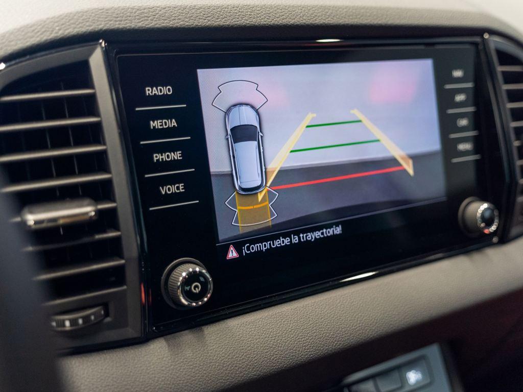 Skoda Karoq 1.5 TSI ACT Selection DSG 110 kW (150 CV) - 11