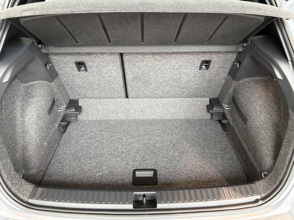 SEAT Arona 1.0 TSI S&S Xperience XS 81 kW (110 CV) - 6