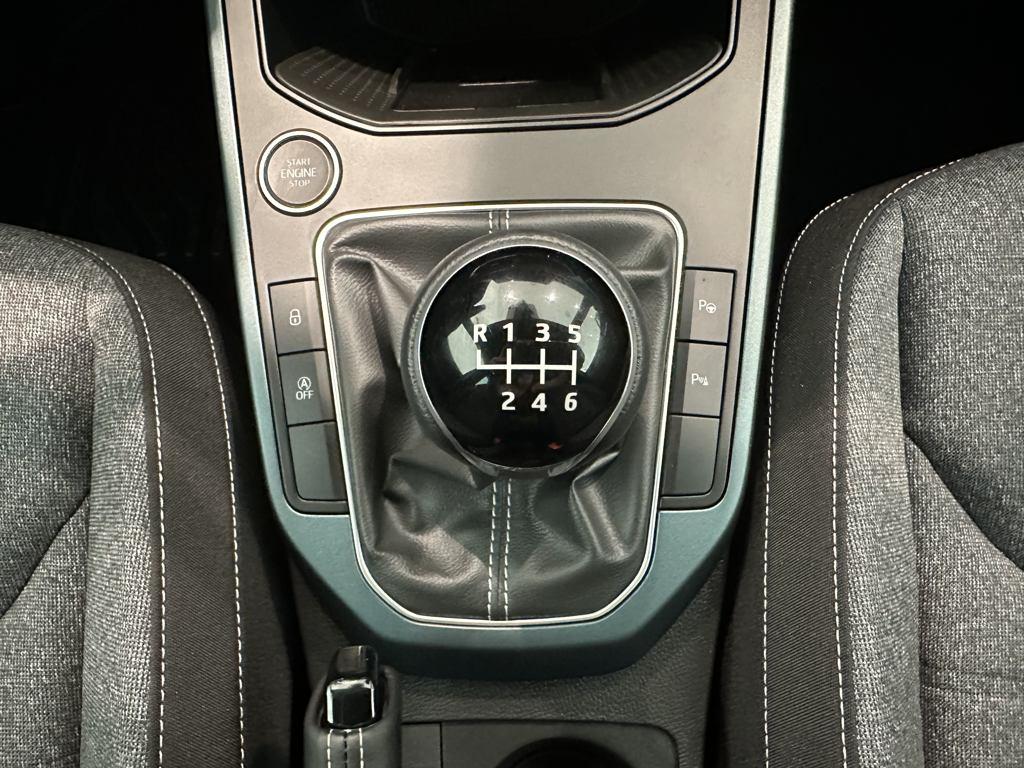 SEAT Arona 1.0 TSI S&S Xperience XS 81 kW (110 CV) - 10