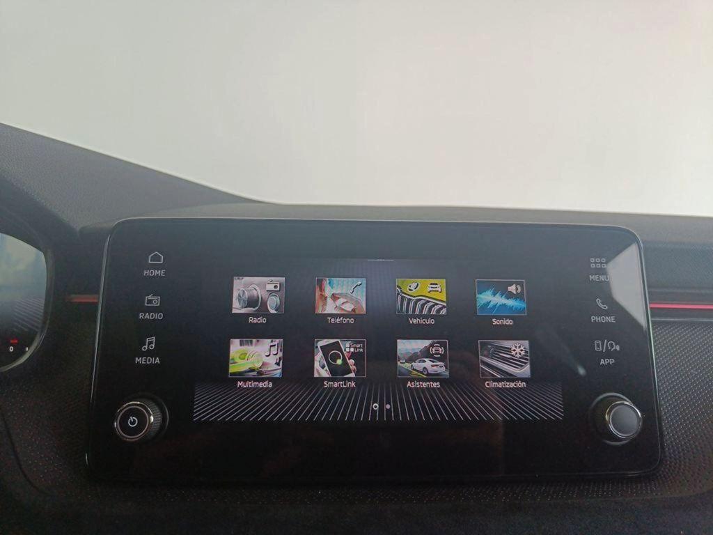 Skoda Scala Design 1.0 TSI DSG 85 kW (115 CV) - 10