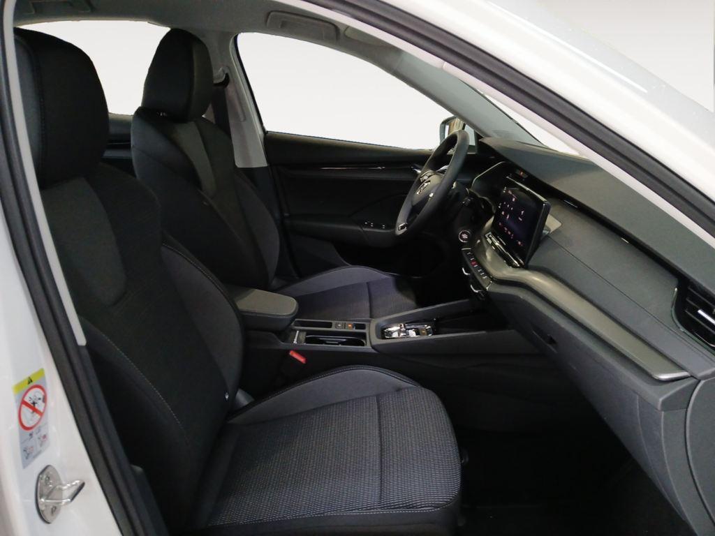 Skoda Octavia 1.5 TSI G-TEC Ambition DSG 96 kW (131 CV) - 4