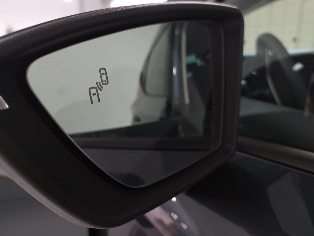 SEAT Arona 1.0 TSI Style Special Edition 85 kW (115 CV) - 8