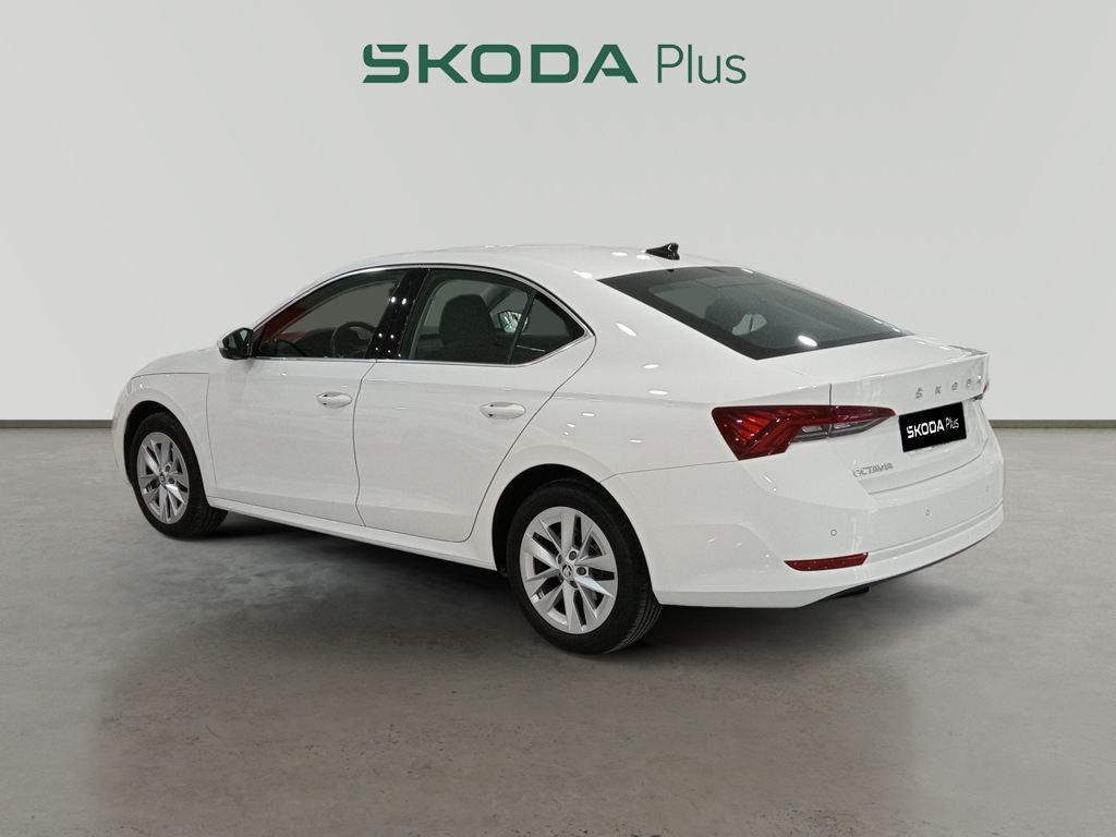 Skoda Octavia 2.0 TDI Selection DSG 110 kW (150 CV) - 1