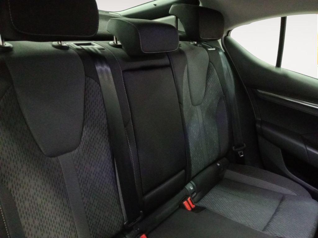 Skoda Octavia 2.0 TDI Selection DSG 110 kW (150 CV) - 14