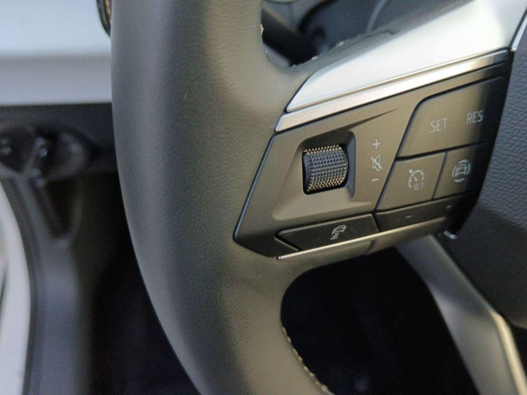 SEAT Arona 1.0 TSI Style XM DSG 85 kW (115 CV) - 8