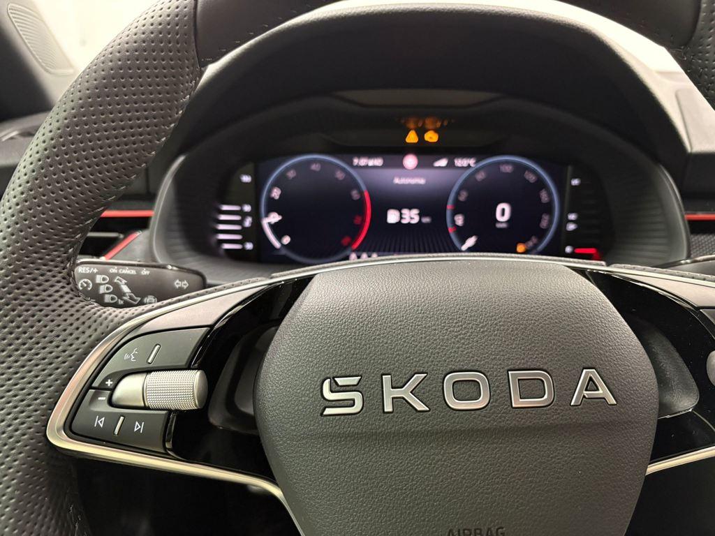 Skoda Kamiq 1.0 TSI Sport 85 kW (115 CV) - 11