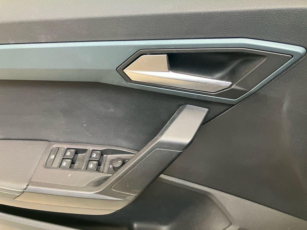 SEAT Arona 1.0 TSI S&S Xperience XM DSG 85 kW (115 CV) - 12