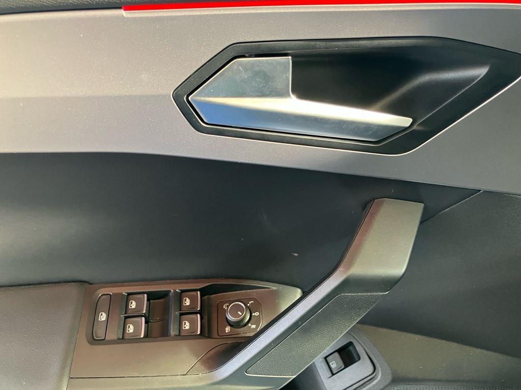 SEAT León ST 1.5 TSI e-Hybrid FR XM DSG 150 kW (204 CV) - 13