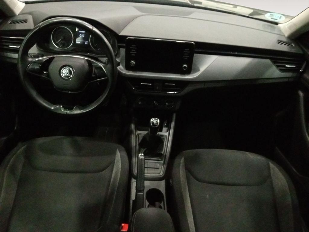 Skoda Kamiq 1.0 TSI Active 81 kW (110 CV) - 3