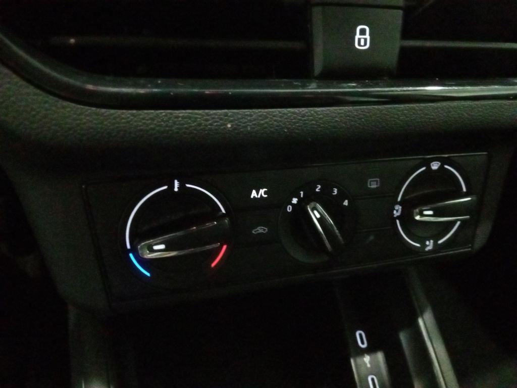 Skoda Kamiq 1.0 TSI Active 81 kW (110 CV) - 17