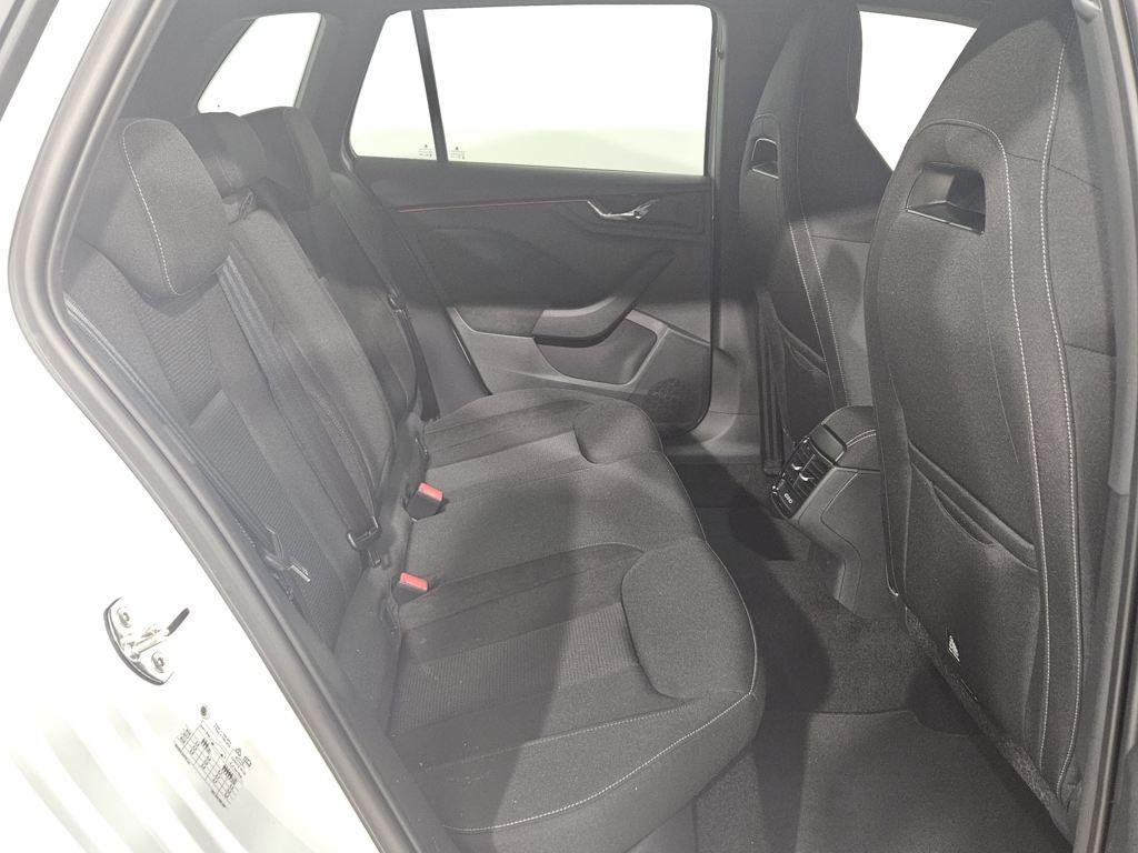 Skoda Kamiq 1.5 TSI Plus DSG 110 kW (150 CV) - 5