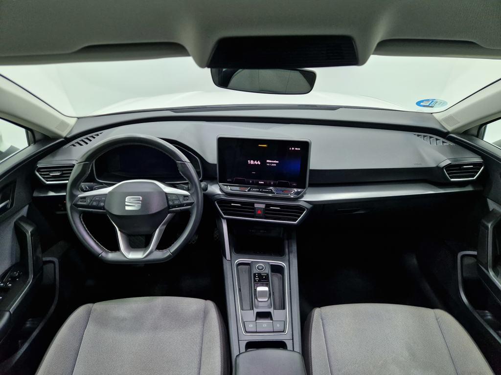 SEAT León 1.5 eTSI Style 25 Aniversario DSG 85 kW (116 CV) - 3