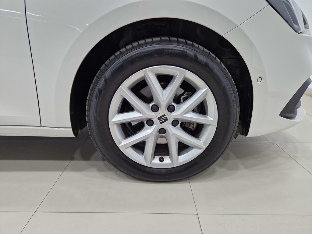 SEAT León 1.5 eTSI Style 25 Aniversario DSG 85 kW (116 CV) - 7