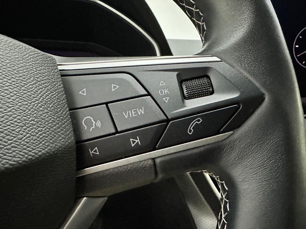 SEAT León 1.5 eTSI Style 25 Aniversario DSG 85 kW (116 CV) - 11