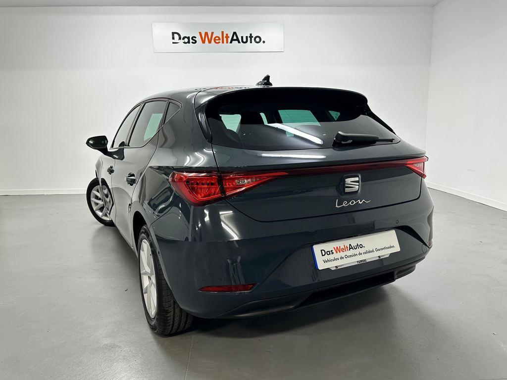 SEAT León 1.5 TSI S&S Style 25 Aniversario 85 kW (116 CV) - 1