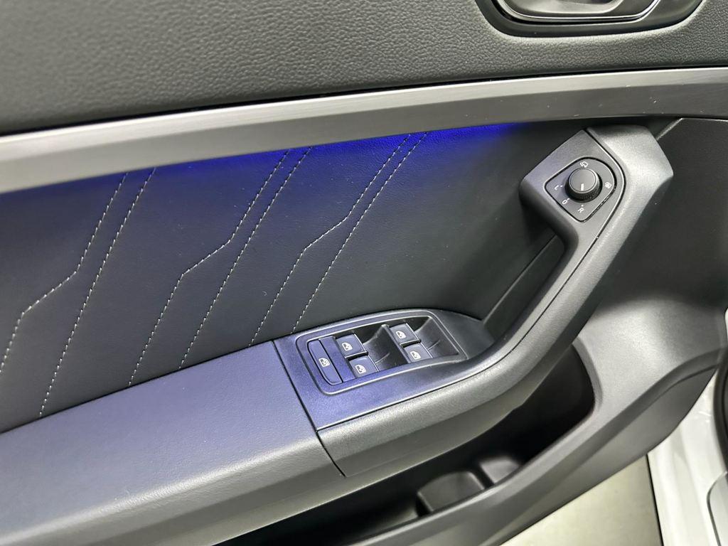 SEAT Ateca 1.5 TSI S&S FR Special Edition DSG 110 kW (150 CV) - 12