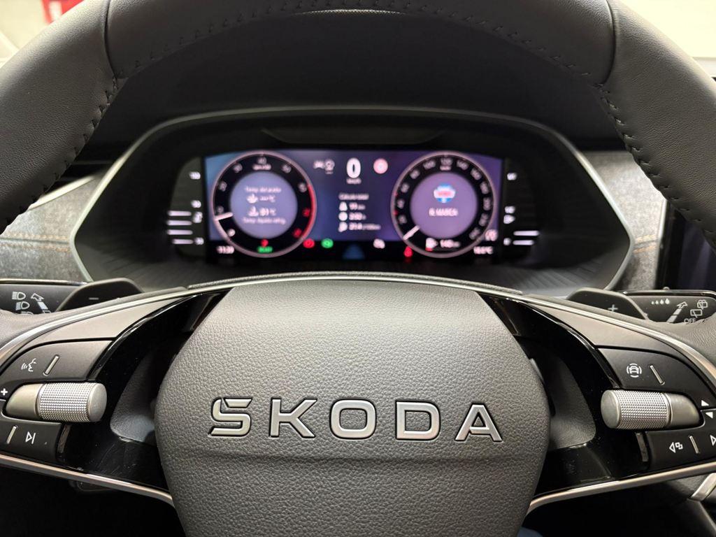 Skoda Octavia Combi 1.5 TSI m-HEV Selection DSG 110 kW (150 CV) - 11