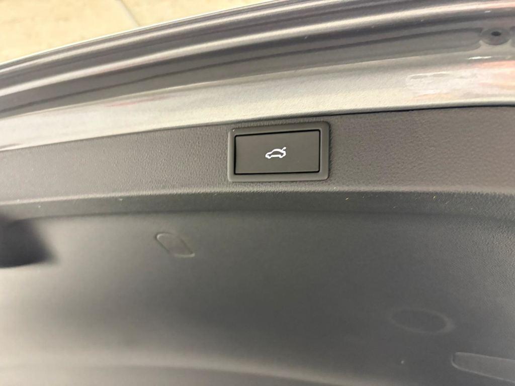 Skoda Octavia Combi 1.5 TSI m-HEV Selection DSG 110 kW (150 CV) - 16