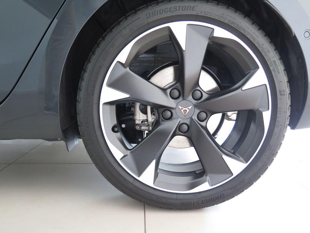 CUPRA León 1.5 TSI e-Hybrid 150 kW (204 CV) DSG - 7