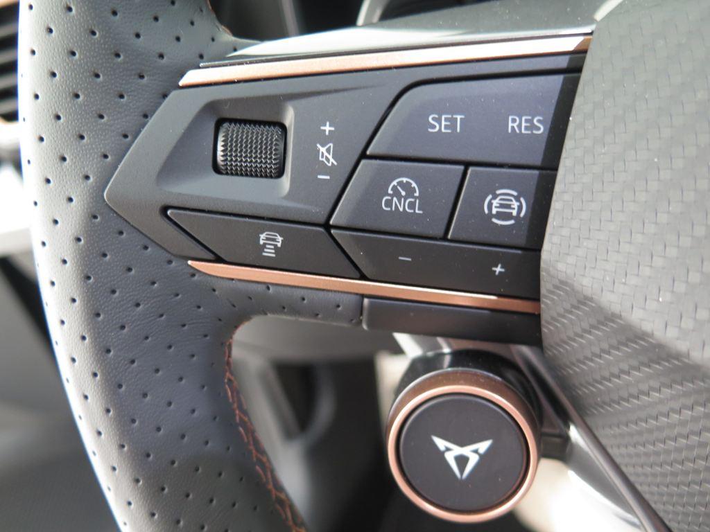 CUPRA León 1.5 TSI e-Hybrid 150 kW (204 CV) DSG - 9