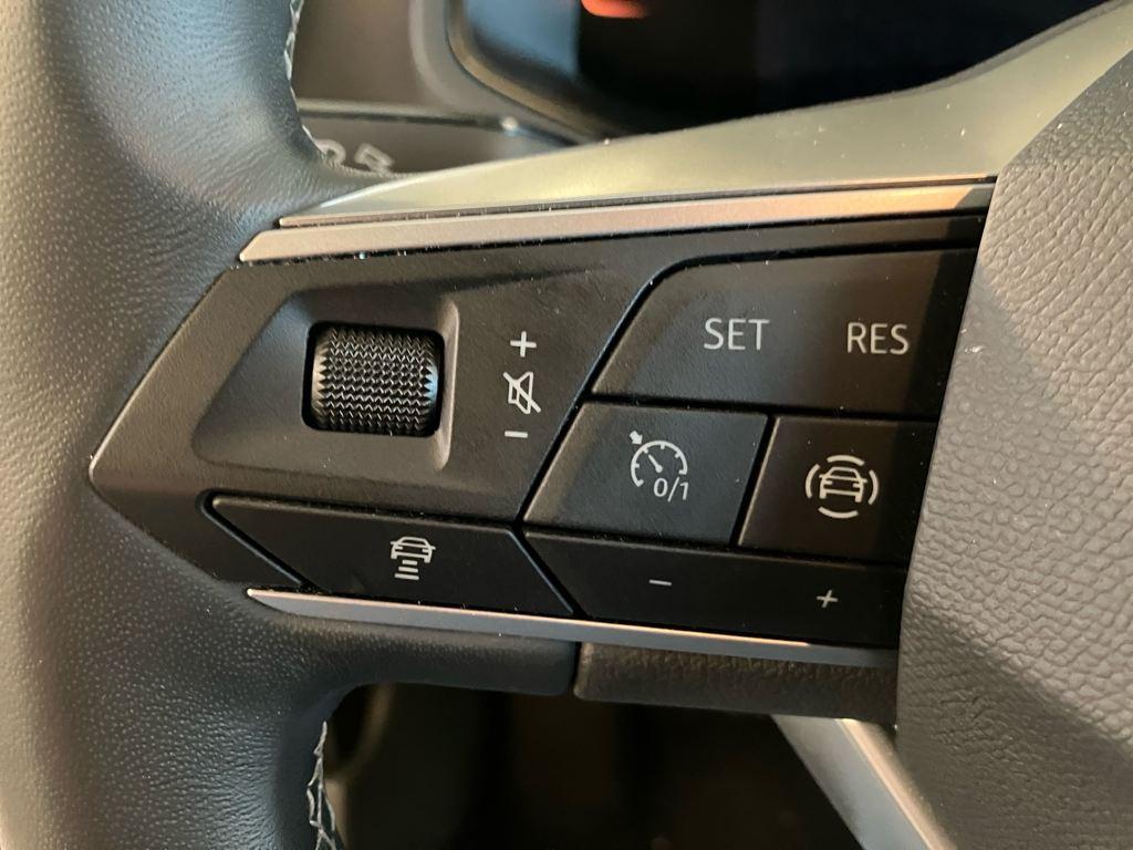 SEAT Ibiza 1.0 TSI Special Edition 85 kW (115 CV) - 8