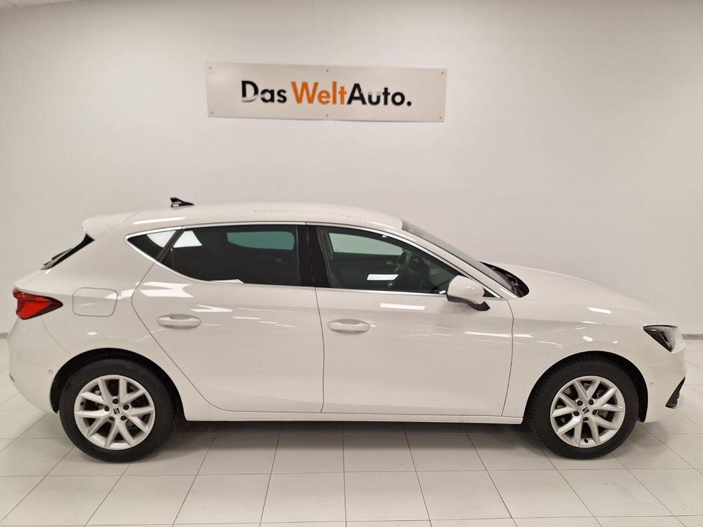 SEAT León 1.5 eTSI Style 25 Aniversario DSG 85 kW (116 CV) - 2