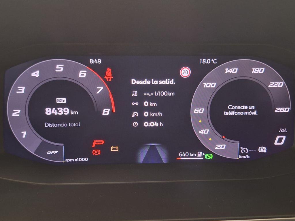 SEAT León 1.5 eTSI Style 25 Aniversario DSG 85 kW (116 CV) - 8