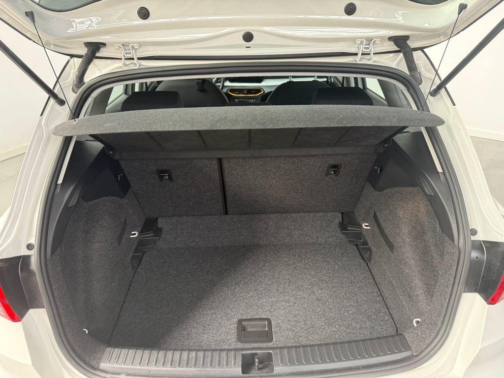 SEAT Arona 1.0 TSI Style Plus DSG 81 kW (110 CV) - 6