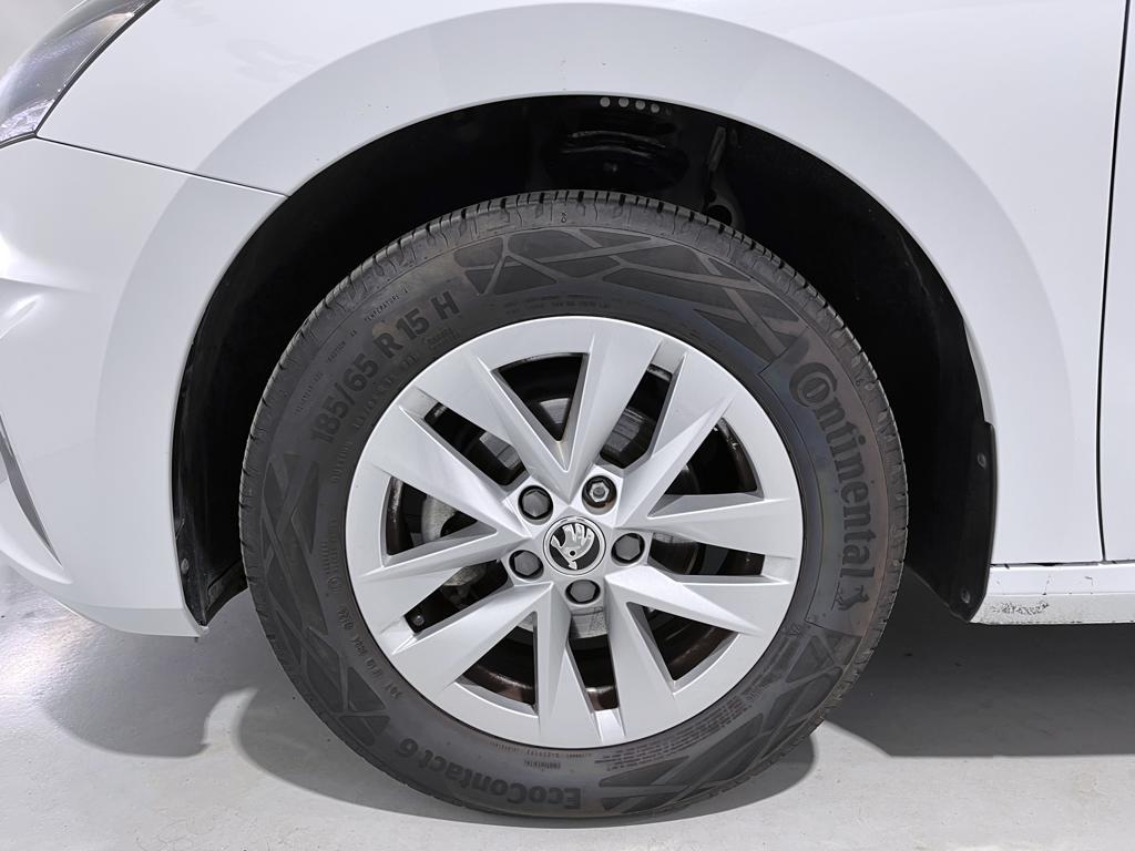 Skoda Fabia 1.0 TSI Essence 70 kW (95 CV) - 7