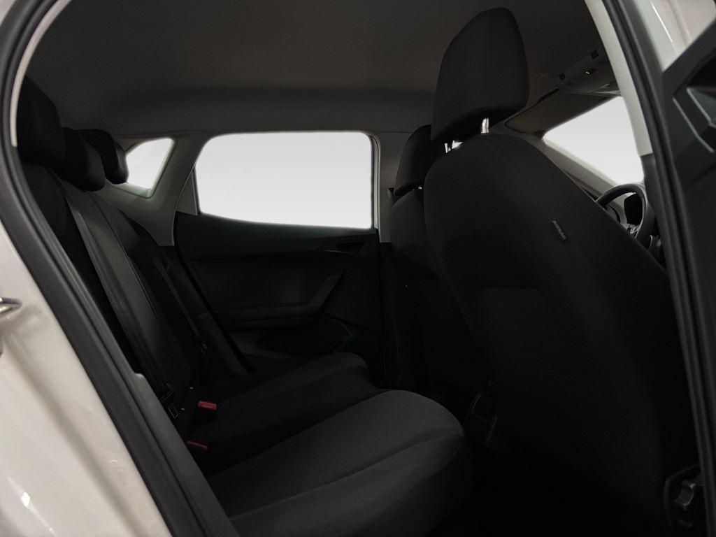 SEAT Ibiza 1.0 MPI Reference Plus 59 kW (80 CV) - 5