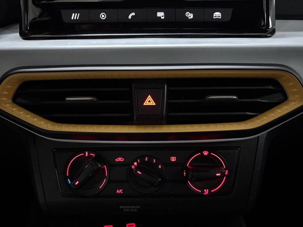 SEAT Ibiza 1.0 MPI Reference Plus 59 kW (80 CV) - 17