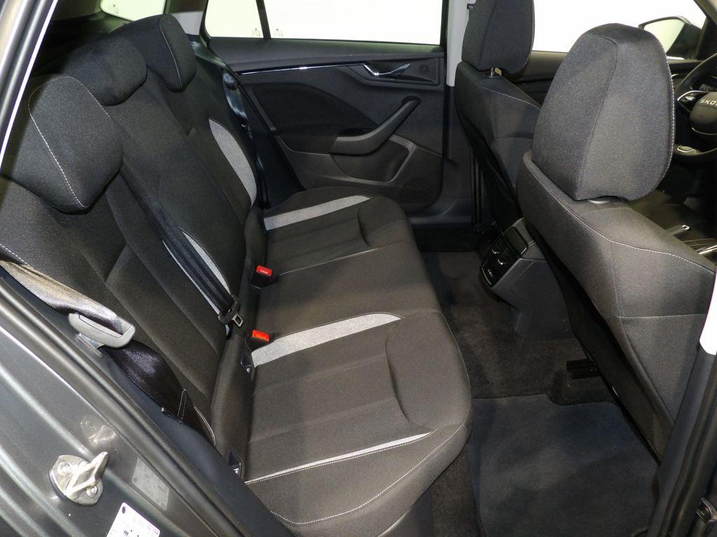 Skoda Kamiq 1.0 TSI Selection 85 kW (115 CV) - 5