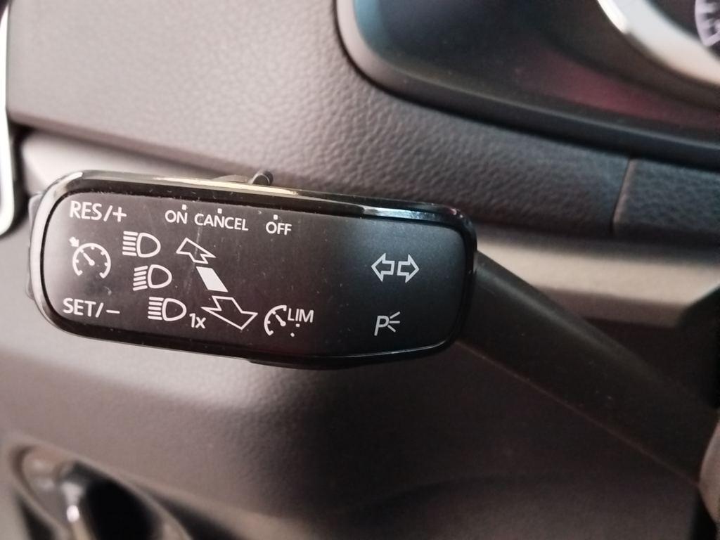 Skoda Karoq 1.0 TSI Ambition DSG 85 kW (115 CV) - 9