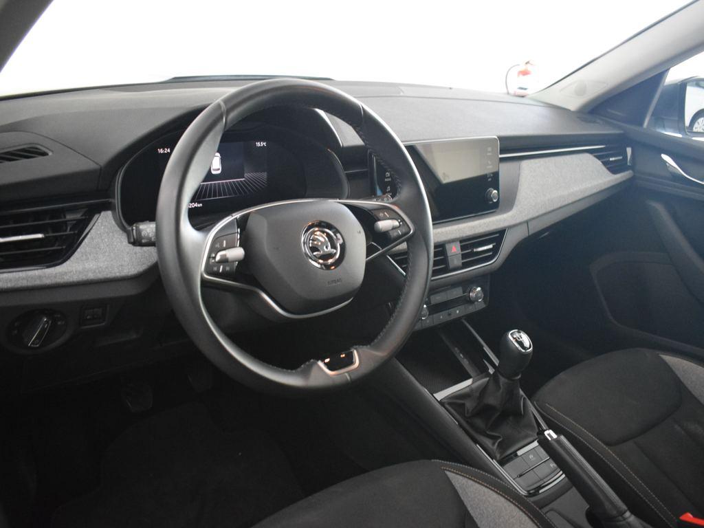 Skoda Kamiq 1.0 TSI Selection 85 kW (115 CV) - 10